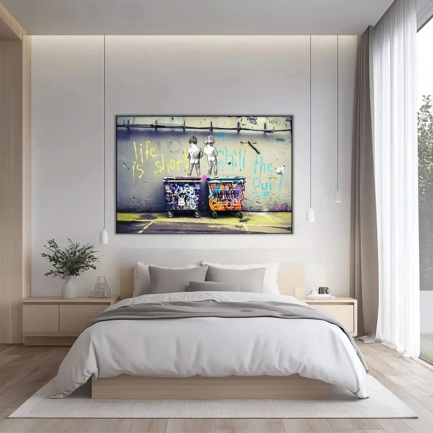 Street art avec enfants en noir et blanc, graffitis colorés sur mur gris, ambiance urbaine et réflexion sur la vie.