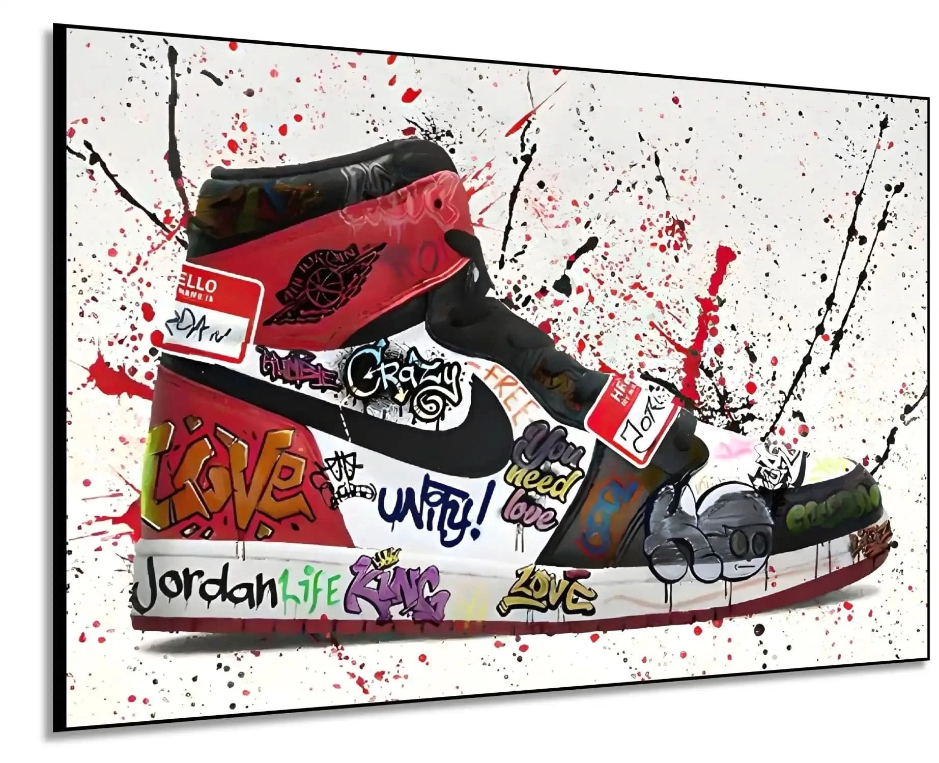 Chaussure ornée de graffitis multicolores, éclaboussures rouges et noires, énergie urbaine pour salon moderne ou bureau créat