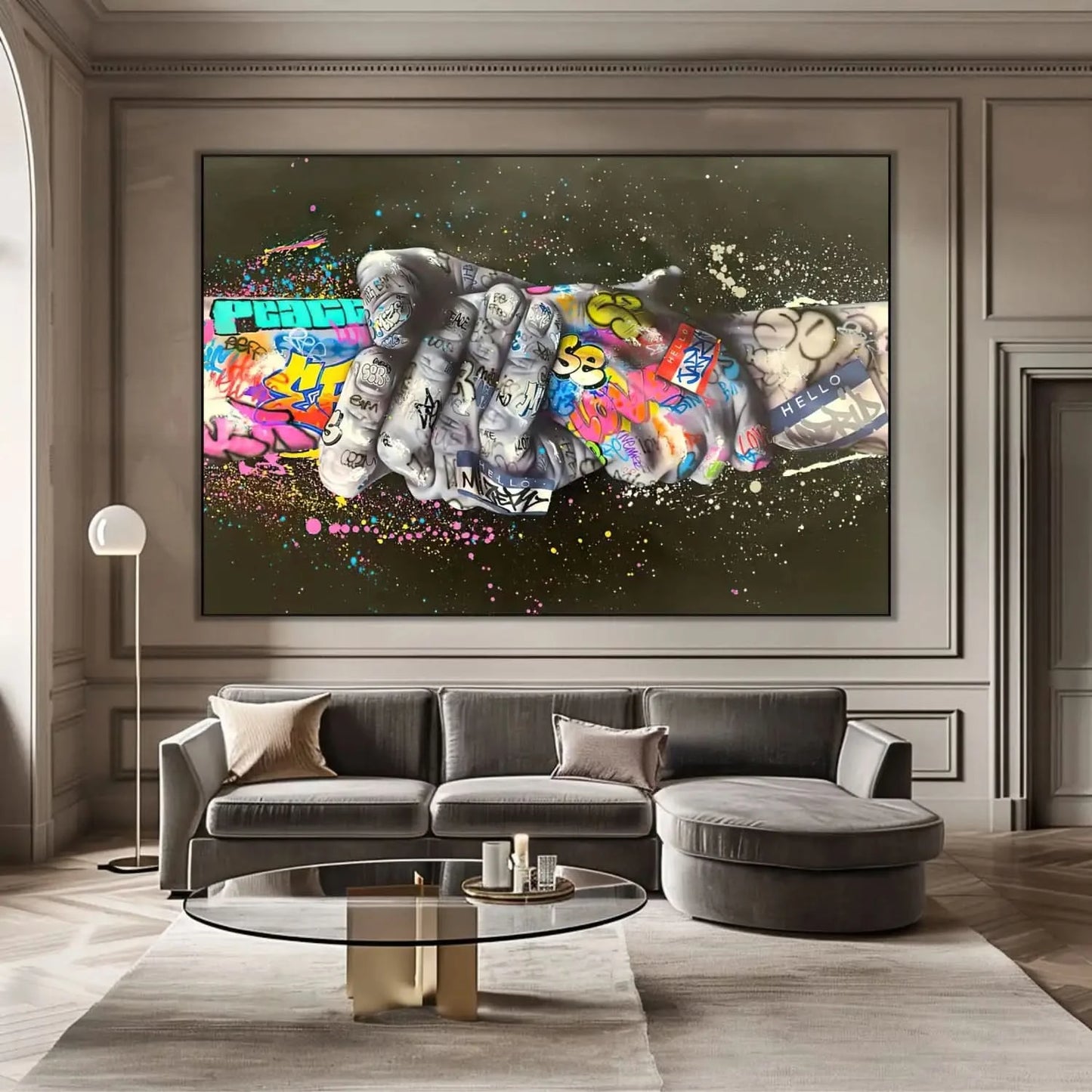 Tableau street art avec poignée de main, graffitis multicolores, ambiance urbaine et dynamique pour salon moderne ou bureau.