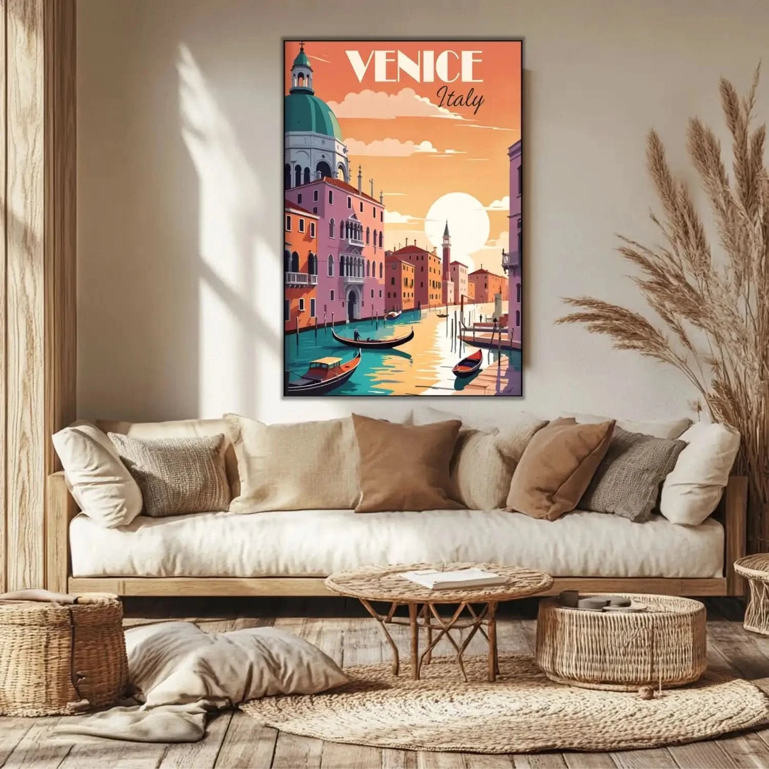 Scène romantique de Venise avec teintes chaudes d'orange et rose, gondoles sur canaux, ambiance sereine et nostalgique.