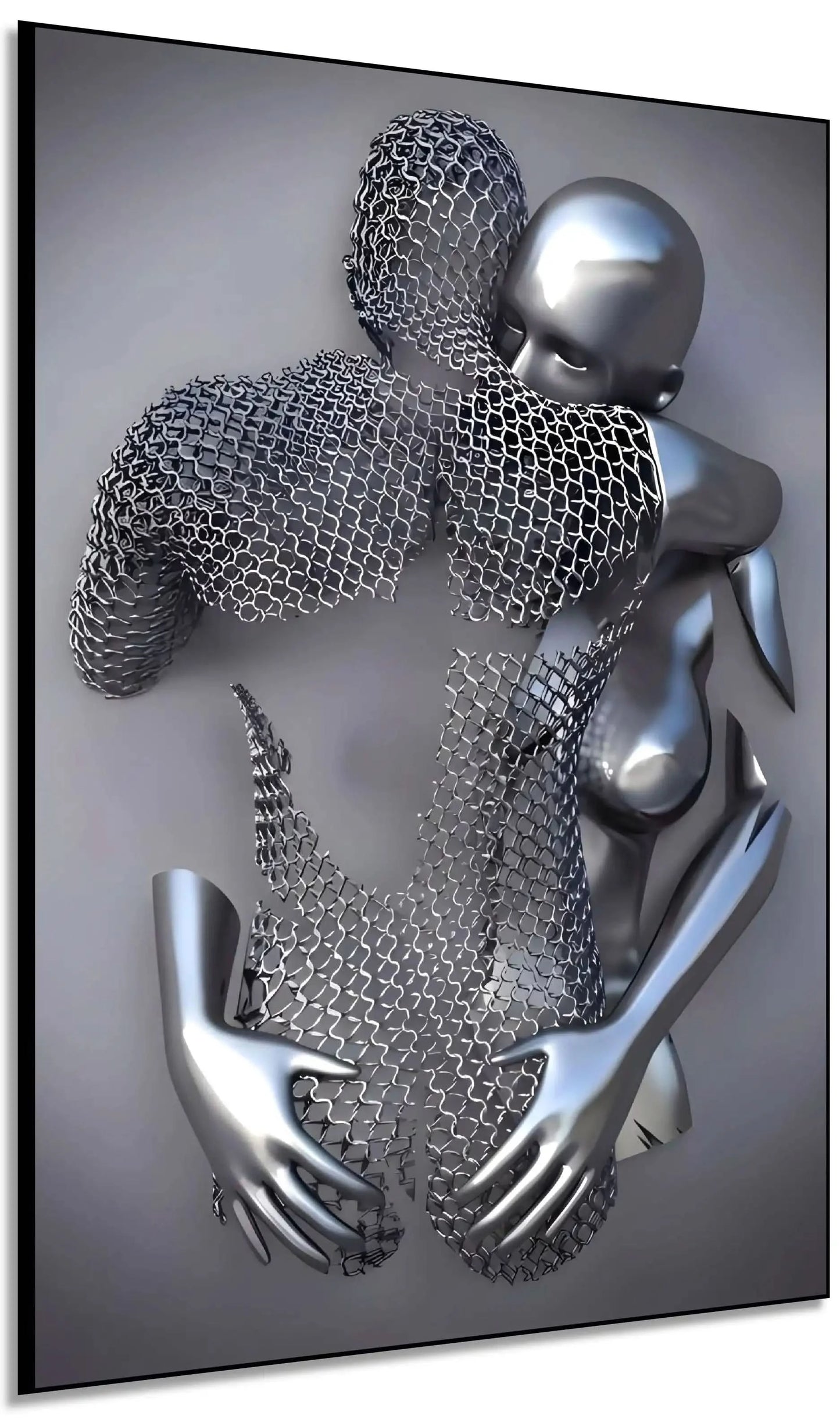Deux corps métalliques enlacés, argenté lisse et maille grise, dans un tableau abstrait symbolisant l'intimité mystérieuse.
