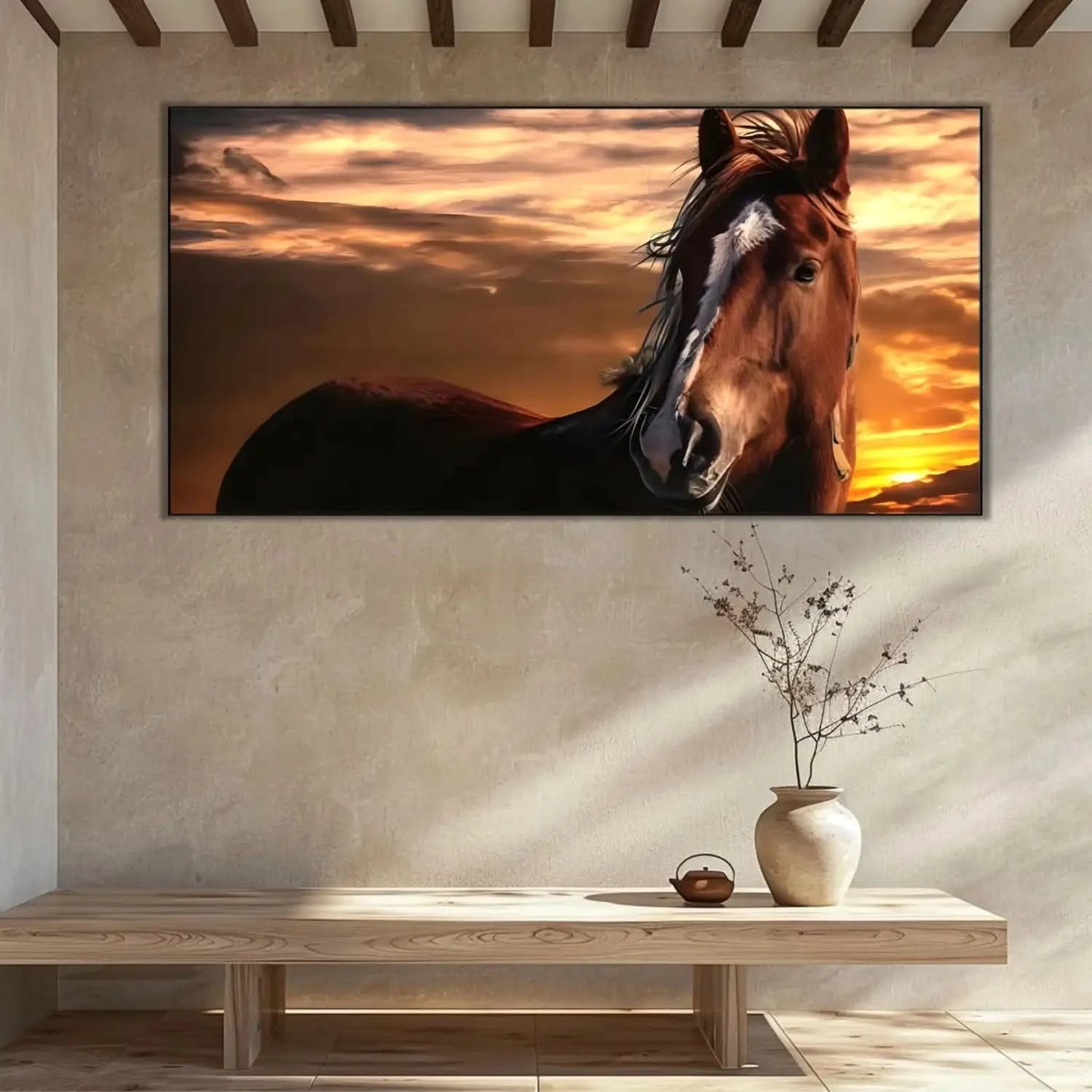 Cheval majestueux sur fond de ciel crépusculaire doré et orangé, ambiance sereine et puissante pour salon ou bureau.