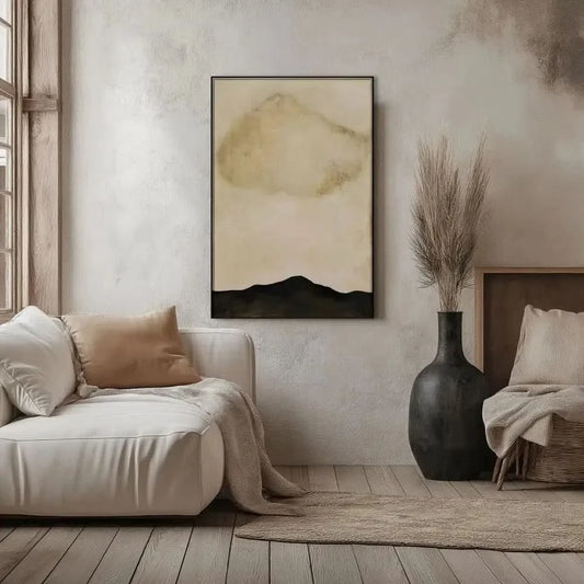 Tableau minimaliste en beige et noir avec horizon abstrait. Atmosphère sereine, idéal pour un salon moderne.