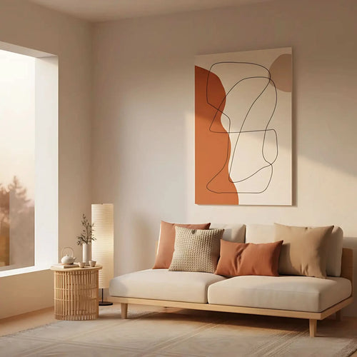 Oeuvre minimaliste avec lignes noires sinueuses et formes brunes sur fond beige, ambiance apaisante pour salon moderne.