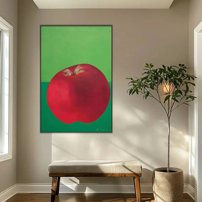 Peinture de nature morte avec une pomme rouge éclatante sur fond vert, contraste vibrant, idéale pour cuisine moderne.