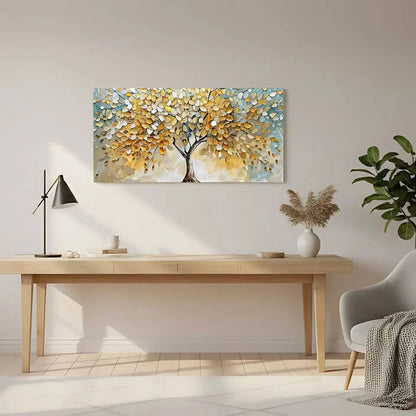 Peinture abstraite d’un arbre doré aux feuilles vert pâle sur fond bleu beige, style mosaïque serein, pour salon ou chambre.