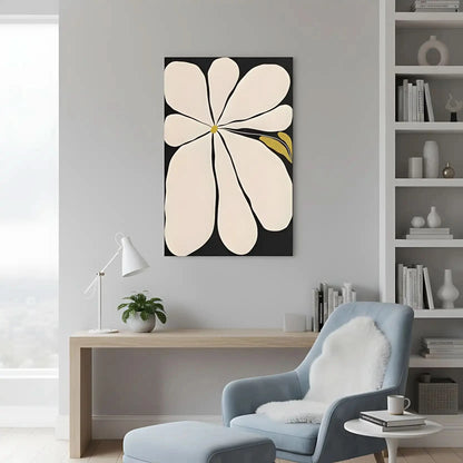 Tableau minimaliste avec fleur blanche sur fond noir, touches de jaune, ambiance sereine pour salon ou chambre moderne.