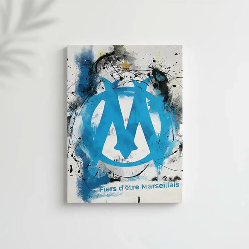 Tableau moderne avec logo marseillais, éclats de bleu vif et noir profond, ambiance dynamique pour salon ou bureau.