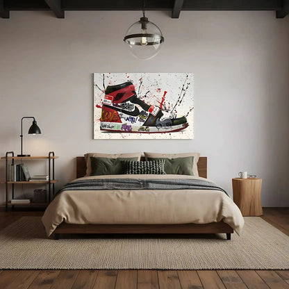 Chaussure ornée de graffitis multicolores, éclaboussures rouges et noires, énergie urbaine pour salon moderne ou bureau créat