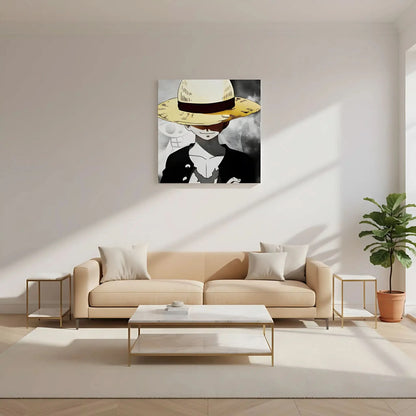 Personnage mystérieux avec chapeau de paille jaune, fond noir et blanc, ambiance intrigante pour salon moderne.