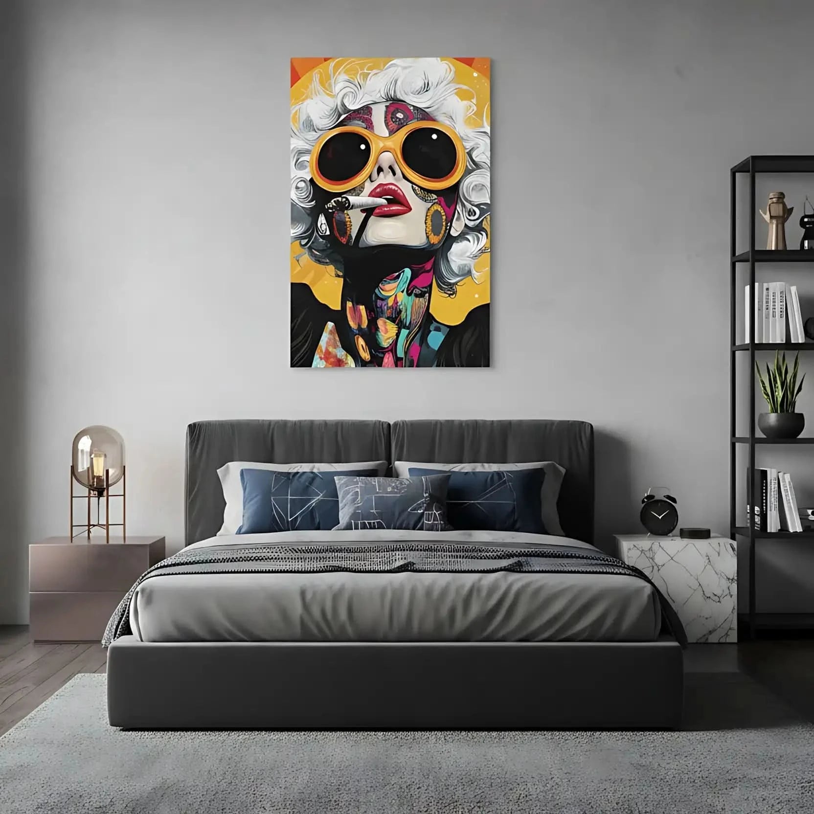 Portrait pop art d'une femme aux cheveux blancs, lunettes orange, motifs floraux et couleurs vives, ambiance énergique.