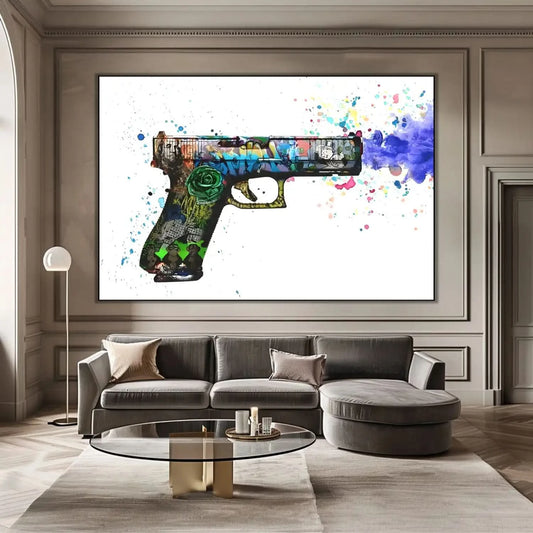 Pistolet orné de graffitis multicolores, explosion de couleurs vives, ambiance urbaine et dynamique pour salon moderne.