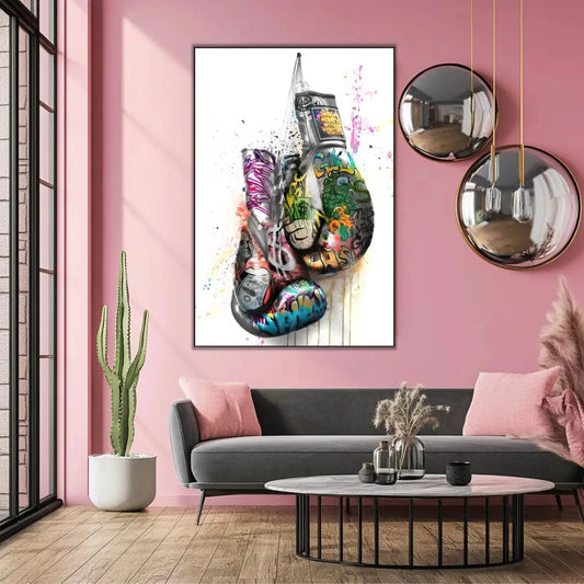 Gants de boxe avec graffitis multicolores, street art dynamique, idéal pour salon moderne ou bureau, ambiance énergique.