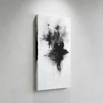Peinture abstraite en noir et blanc représentant des arbres sombres et une silhouette, idéale pour une décoration moderne de salon.