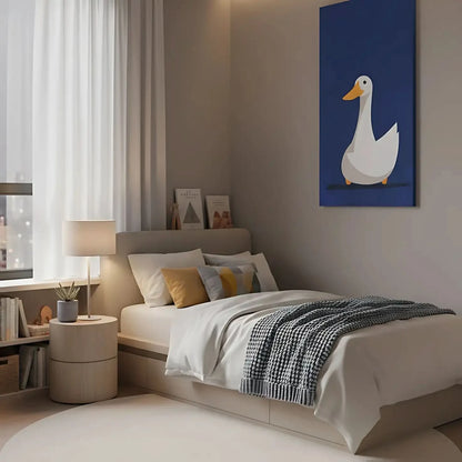Illustration d'un canard blanc avec un bec orange sur fond bleu, créant une atmosphère douce et chaleureuse, idéale pour chambre enfantine.