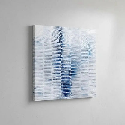 Composition minimaliste avec un cercle noir sur fond crème et une forme abstraite d'arc noir, créant un équilibre visuel de simplicité.