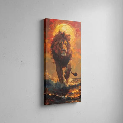 Un lion majestueux marchant sous un soleil éclatant, dans une mer animée, créant une scène pleine de force et couleur, idéale pour salon.