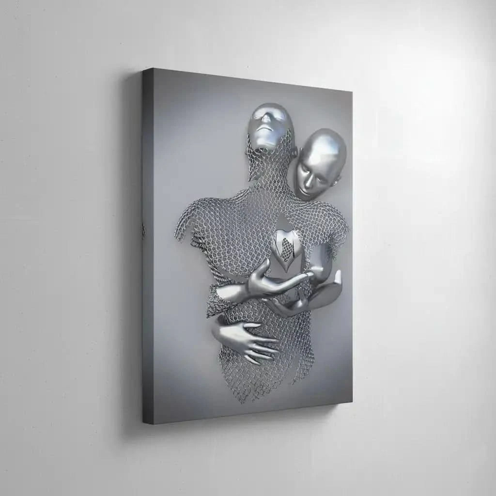 Silhouette en maille enlacée par un corps argenté portant un coeur, dans un tableau abstrait gris montrant amour et sérénité.