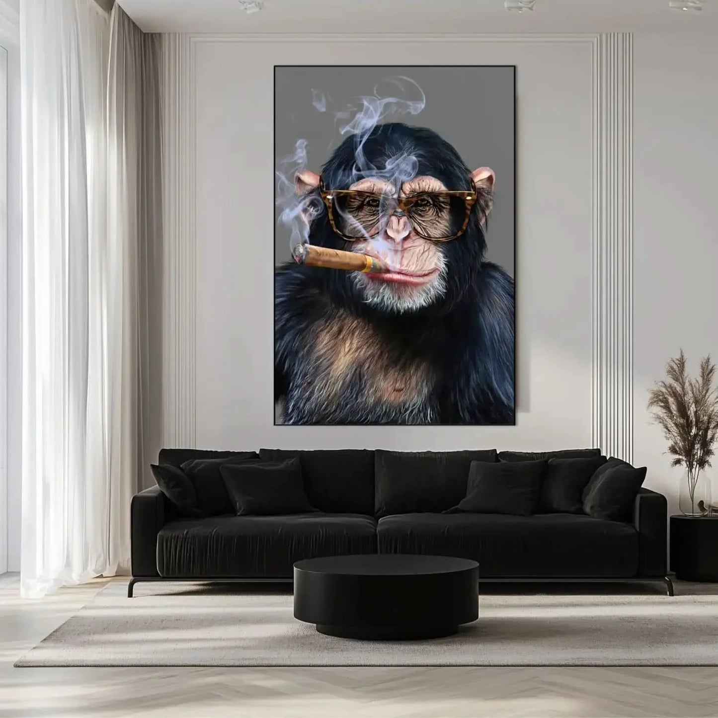 Portrait d'un singe avec lunettes fumant un cigare, ambiance chic et mystique, idéal pour salon ou bureau moderne.