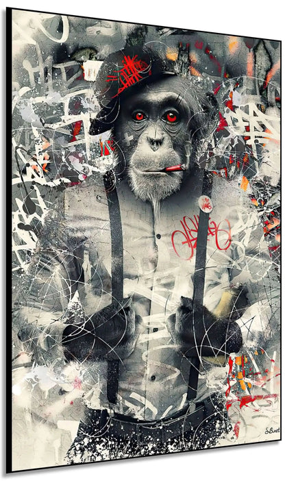 Singe au regard perçant entouré de graffitis, nuances de gris et éclats de rouge, ambiance urbaine et rebelle.