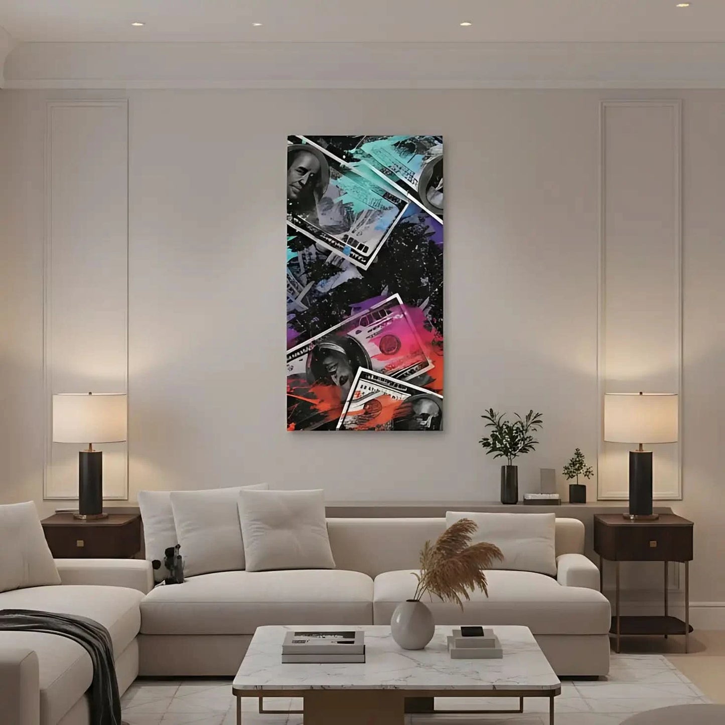 Oeuvre moderne avec billets de banque et couleurs vives, bleu, rouge et violet, pour salon contemporain ou bureau.