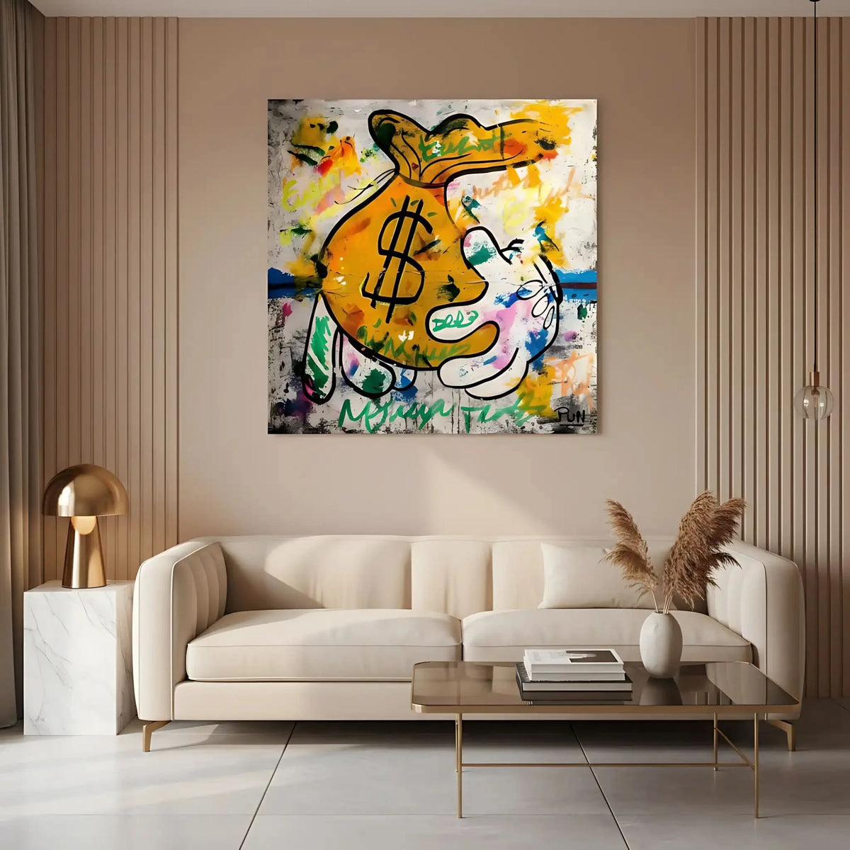 Street art avec sac de monnaie jaune, graffitis multicolores, ambiance urbaine et dynamique pour salon ou bureau moderne.
