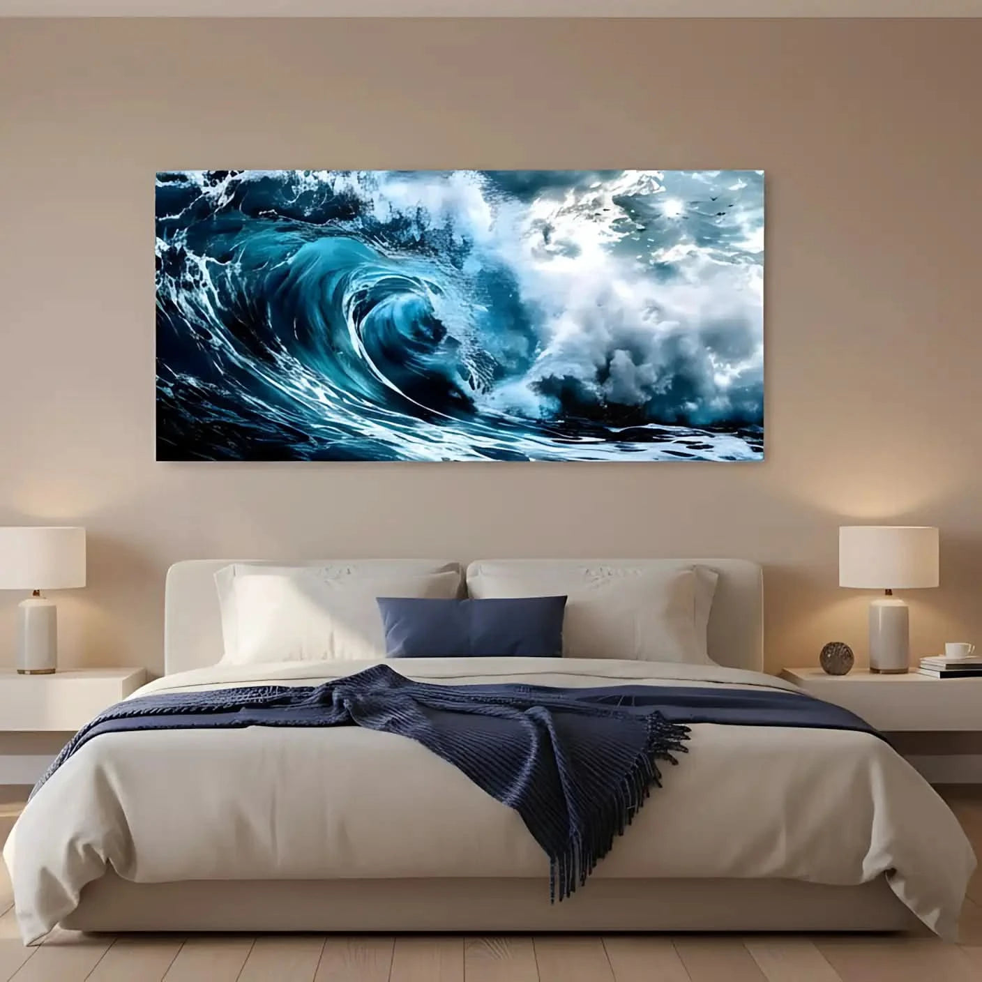 Vague déferlante aux bleus profonds et blancs éclatants, ambiance dynamique et fraîche pour salon moderne ou bureau.