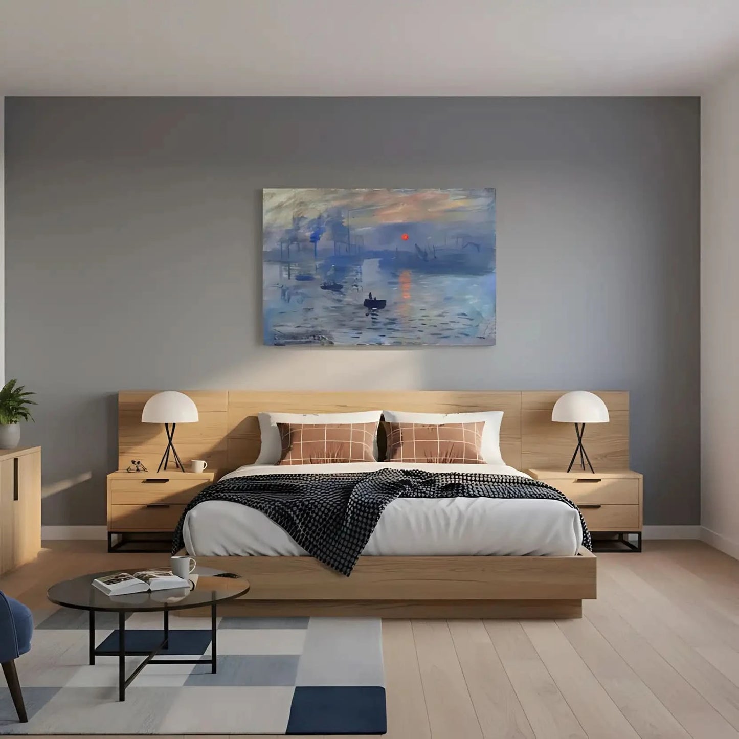 Toile impressionniste avec port au lever du soleil, nuances de bleu profond et gris, ambiance sereine pour salon ou bureau.