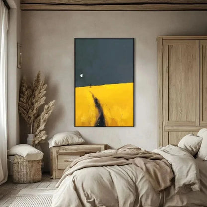 Peinture d'une silhouette marchant sur un champ jaune sous un ciel sombre avec la lune, idéale pour une chambre ou salon.
