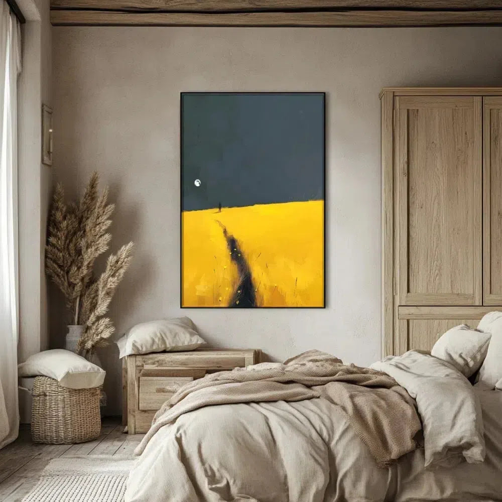 Peinture d'une silhouette marchant sur un champ jaune sous un ciel sombre avec la lune, idéale pour une chambre ou salon.